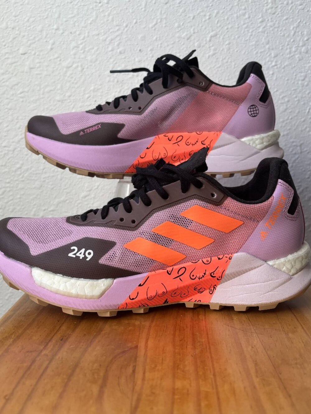 ADIDAS terrex agravic ultra limited edition breast cancer awareness shoes size 7